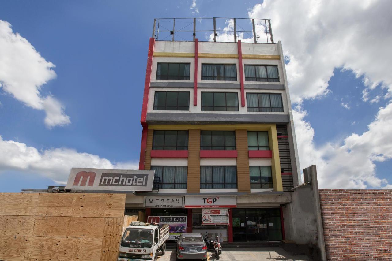 Oyo 666 Mc Hotel Fairview Кесон Сити Екстериор снимка
