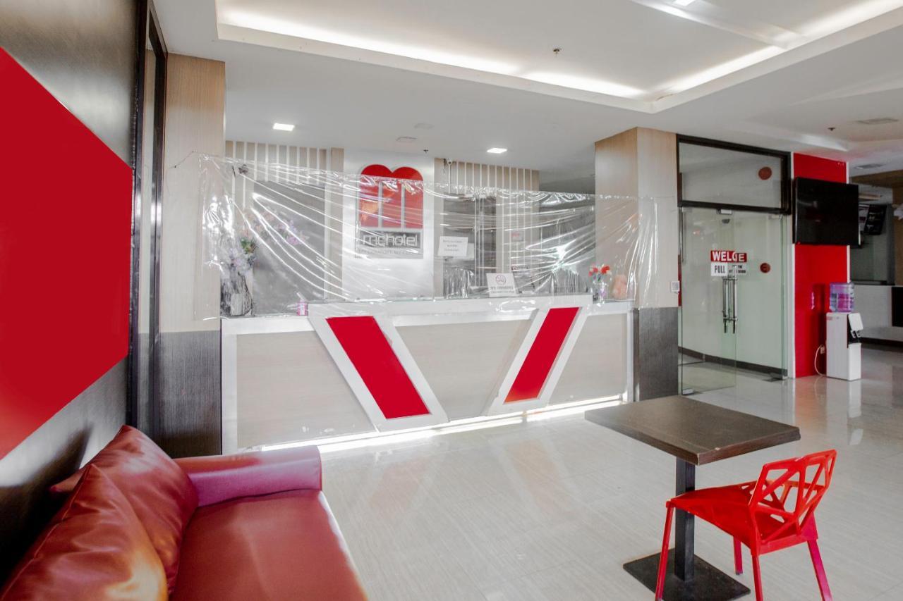 Oyo 666 Mc Hotel Fairview Кесон Сити Екстериор снимка